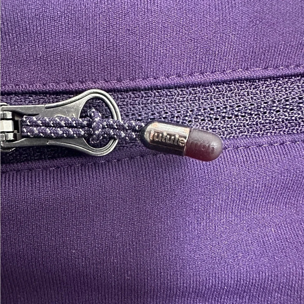 Lululemon Real Quick Crop, rare, Deep Zinfandel, 4